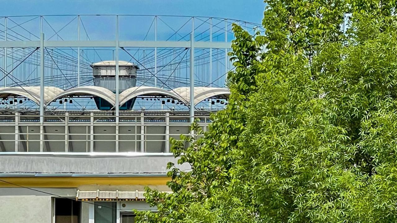 National Arena Studio 2 Букурещ Екстериор снимка